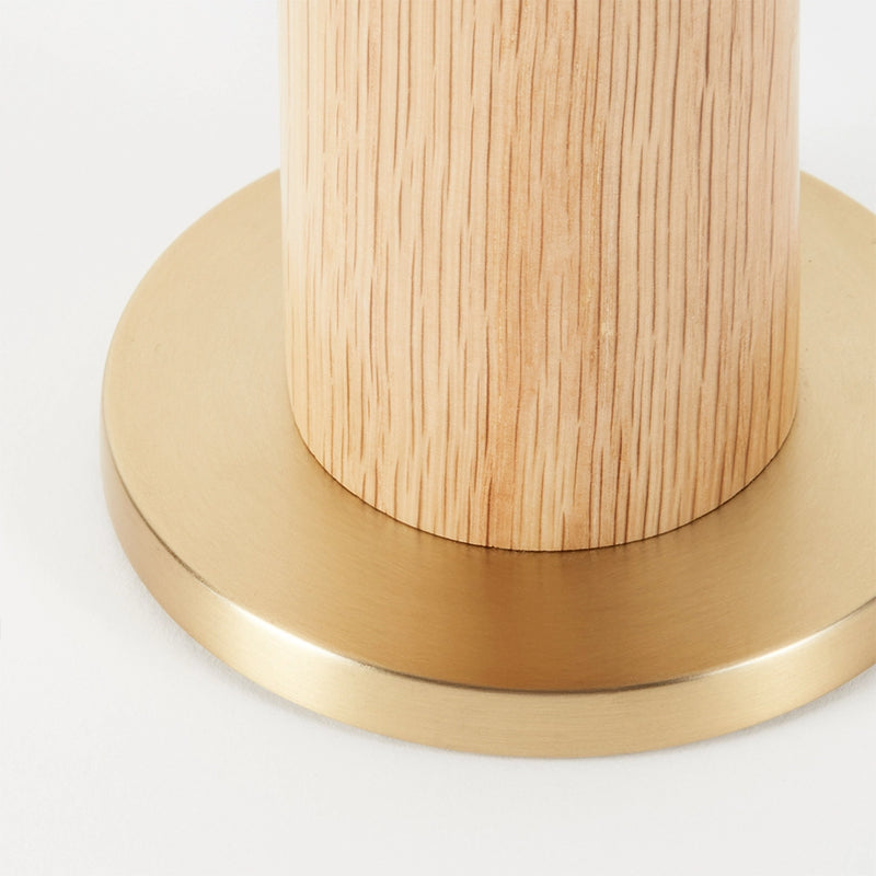 Knuckle Table Lamp Oak with Voronoi-I Bulb